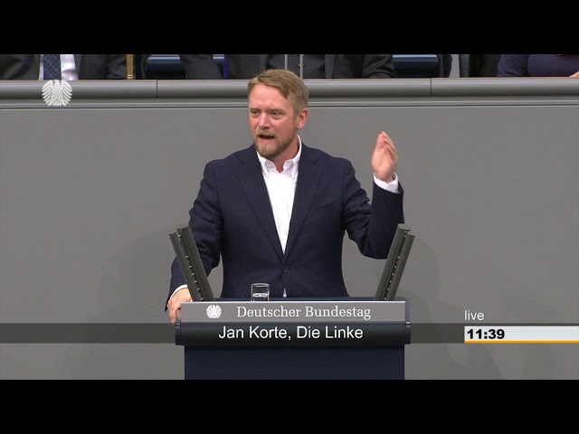 Jan Korte, DIE LINKE: Linksfraktion setzt Befragung der Bundeskanzlerin durch