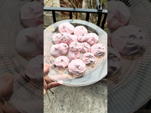 Meringue Cookies Recipe in Pastel Pink