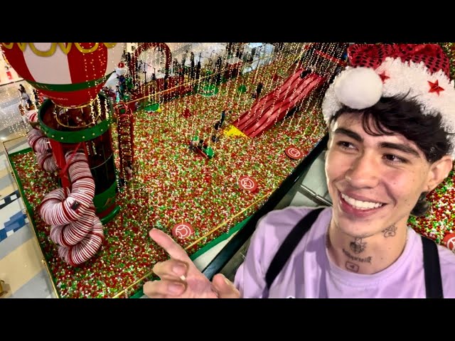 Me tiro a una piscina de pelotas gigante / ESPECIAL NAVIDAD / Andy