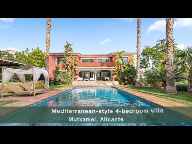 Exceptional Mediterranean-style 4-beds villa with in the gated community of Bonalba Golf, Mutxamel.