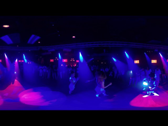 SILVIA, BRI & NOELIA Bachata Demo 360° VR Video At THE SALSA ROOM