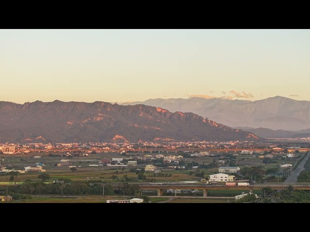 三義火炎山與國道3號縮時| TAIWAN Mountain & HIGH SPEED ROAD