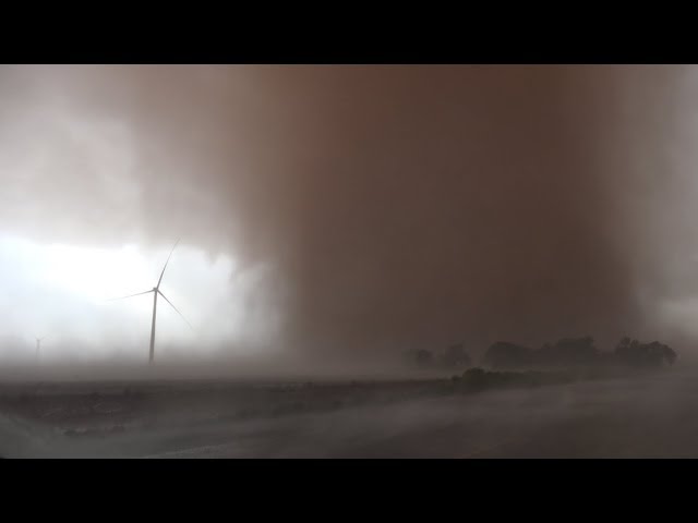 Extreme Close-Range Tornado - Tahoka, TX - May 5, 2019