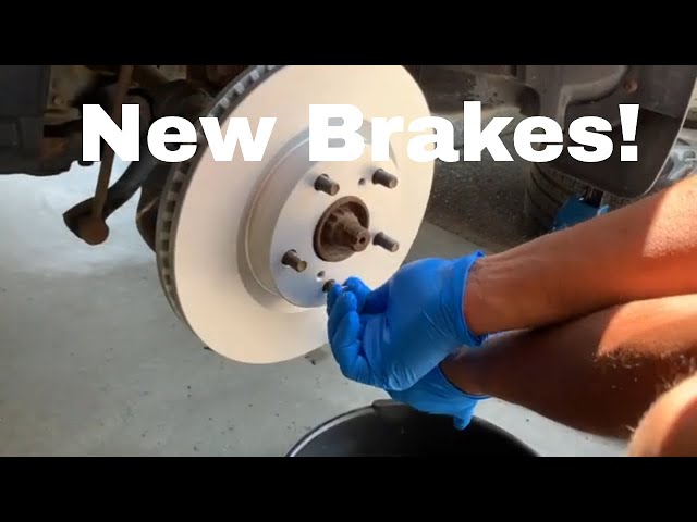 Toyota RAV4 Brakes - rotor and pad replacement