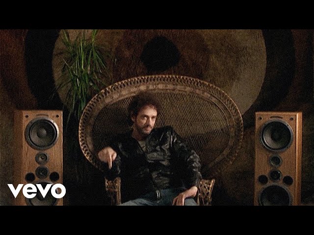 Gustavo Cerati - Me Quedo Aquí (Official Video)