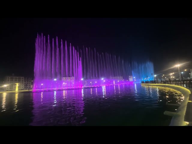 ✨ Mesmerizing Dancing Fountains in Parkview City – A Perfect Sight to Relax! 🌊🎶