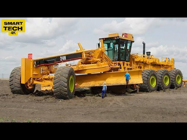 TOP 10 Powerful and Largest motor graders in the World - Heavy Machinery