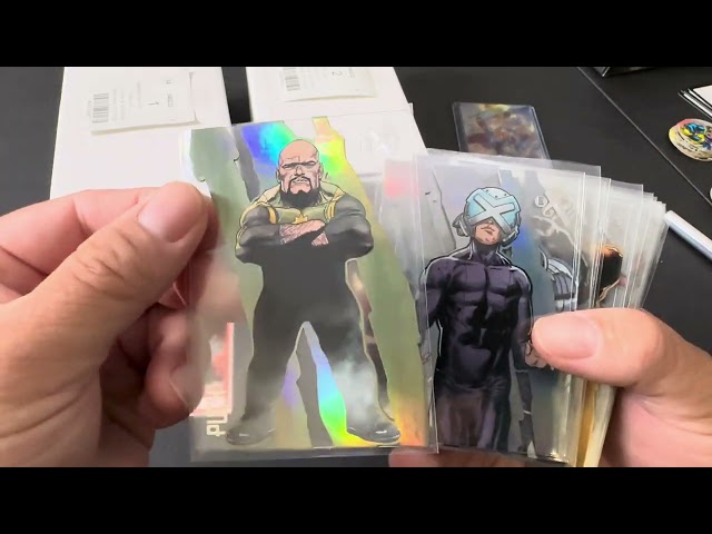 Unboxing new Marvel card subsets from comc to complete my collections