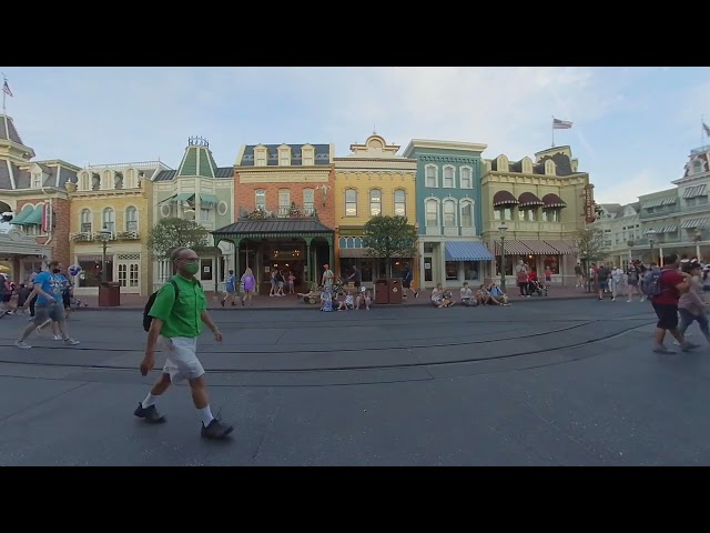 Scenes from Magic Kingdom in 3D