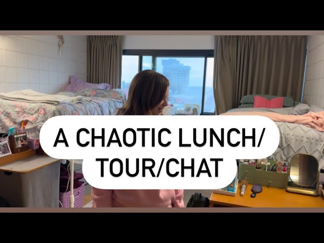 A chaotic lunch/tour/chat || vlog