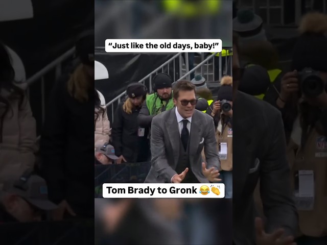 Tom Brady to Gronk AGAIN!