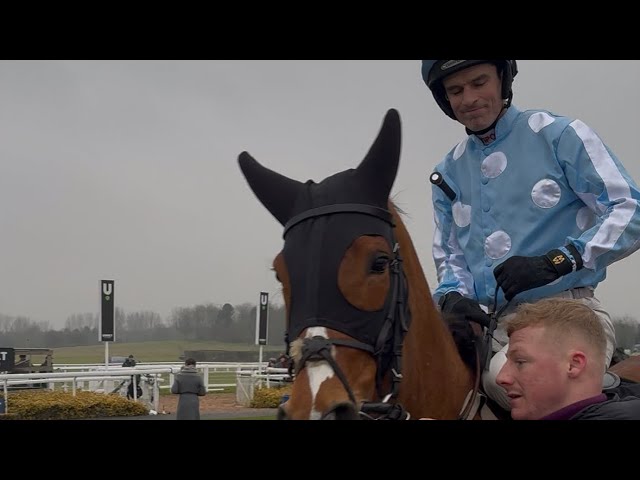 An honest day punting - Kingmaker Chase - Warwick