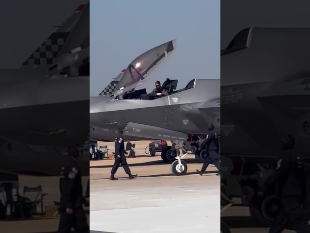 F35 at Aero India 🛩️