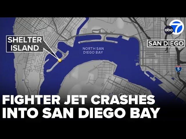 Fighter jet crashes into San Diego Bay, 2 pilots rescued