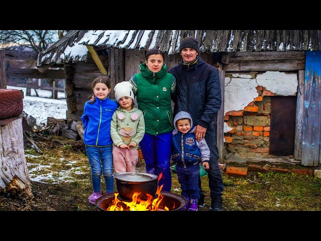 Life in the Ukrainian Mountains: Cooking Over Fire & Living with Nature!