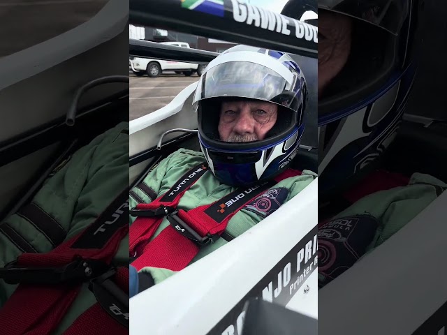 Gawie Gouws making it look easy at 76! 🏎️🏁🏆