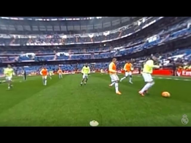 Join the squad on the Santiago Bernabéu pitch and feel what it's like to prepare for a big match.