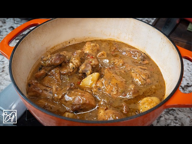 Mouthwatering Stewed Chicken in Rich Gravy!