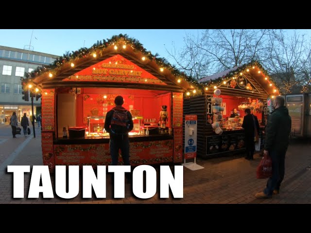 Taunton - Somerset - England - Christmas Lights 2020 - 4K Evening Walk