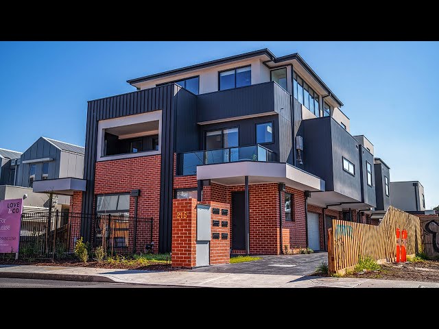 Townhouse Development - 215 Separation Street Northcote