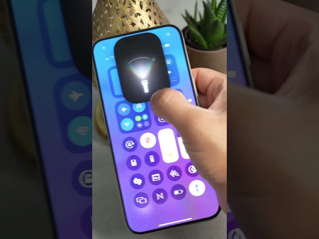 IOS18 FEATURES FLASH LIGHT  #ios