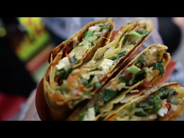 Vegetable Stuffed Pancakes ($1) | Chinese Street Food