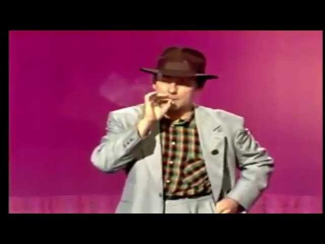 Phil Hartman auditioning for his debut on 'Saturday Night Live'