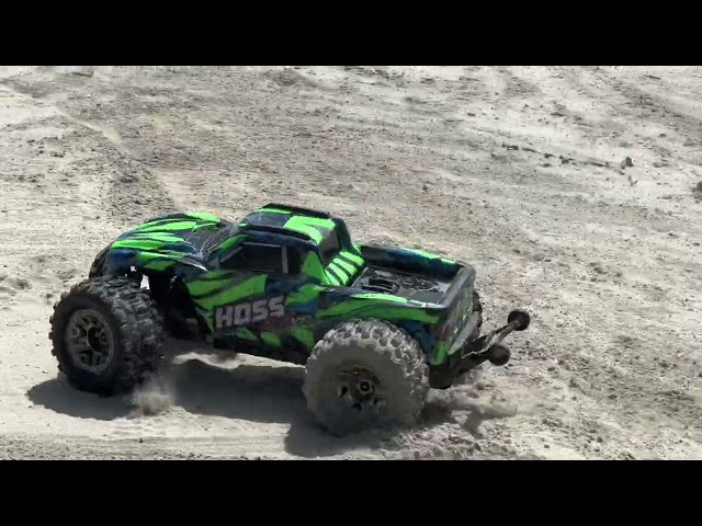 Traxxas Hoss 4X4 VXL 3S 4WD on the Beach.