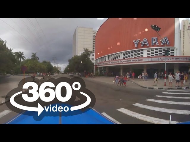 Habana Cuba: camera car Calle L, Cine Yara , Linea vuelta en almendron video 360