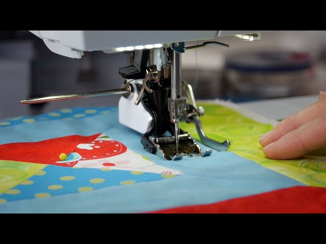 Tutorial: BERNINA walking foot no. 50 – accurate and comfortable sewing