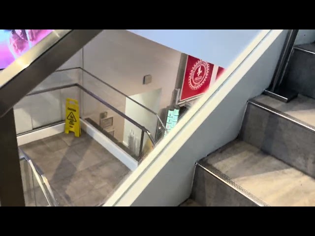 Walking to the Upper Floor at Nintendo New York (60fps)