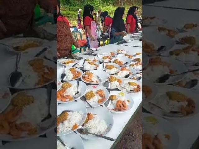 Makan besar