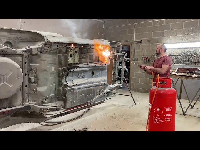 Mk5 escort rs2000 restoration project blast off process