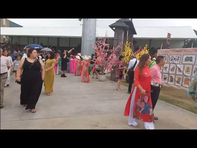 Touring around Vietnamese Festival at Fairfield showground in Sydney Australia