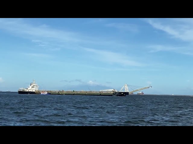 Marine Marvels: Boats and Dredging Machines Transforming the Seas