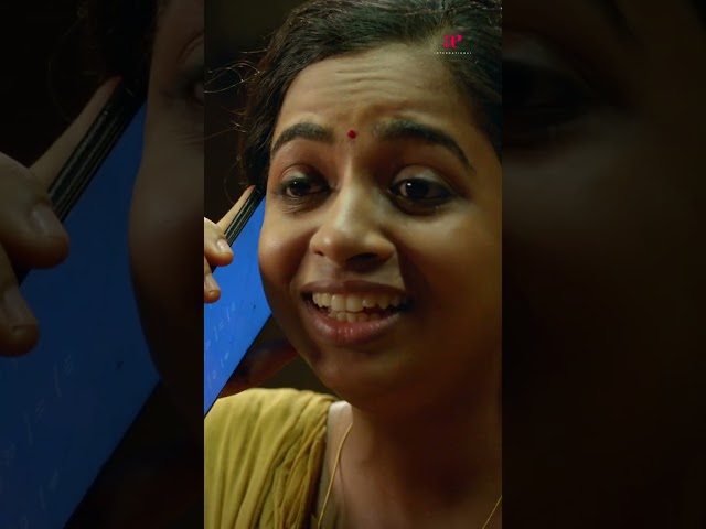 Watch 👆 Thaanara Comedy Scenes ! #thaanara #shinetomchacko #deeptisati #ajuvarghese #comedy #shorts