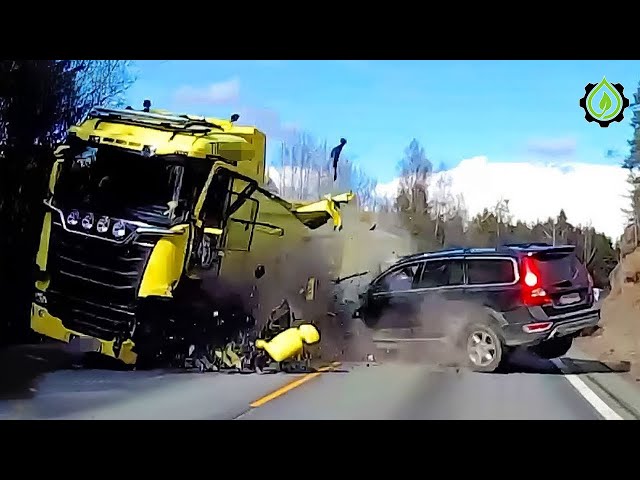 Dangerous Idiots Truck & Heavy Equipment Fails Compilation | Extreme Truck Idiots at Work #92