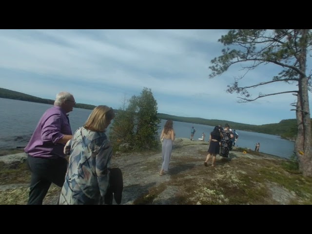 Tim & Lisanne's wedding procession on Little Island in vr180