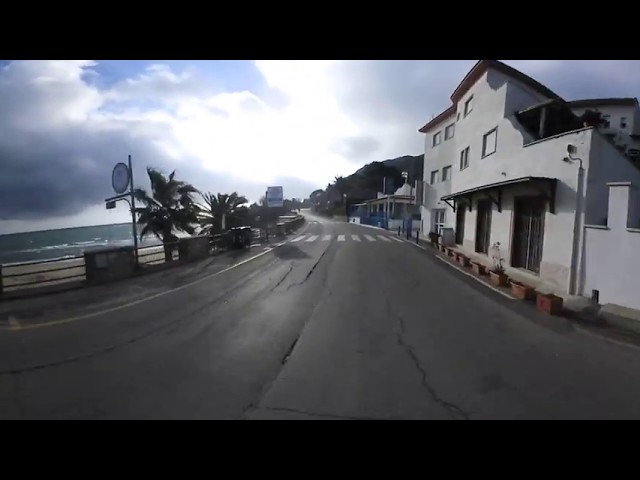 Alessandro Tripodi in vespa al Circeo (video 360 gradi)