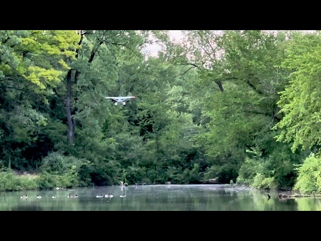 FMS Cessna 182 Water Landing