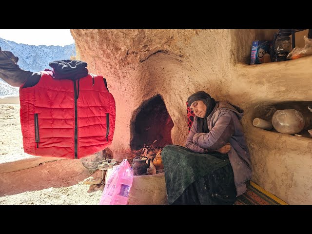 Skilled Grandma: Successfully Transfers Soil to Prevent Snowfall Inside the Cave