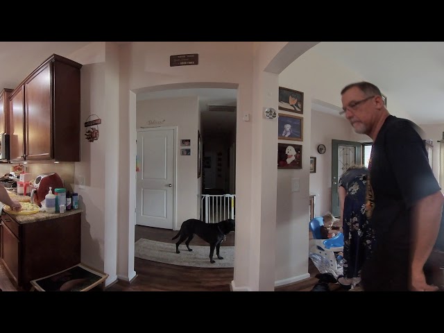 Thanksgiving-Crazy Family Insta360