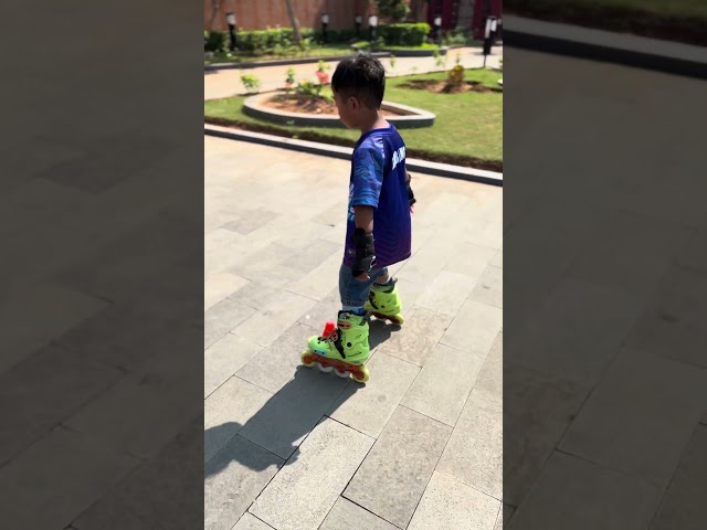 Babang Latihan Sepatu Roda Inline Skate di Taman Bagja Raharja Majalengka @inlineskate  @majalengka