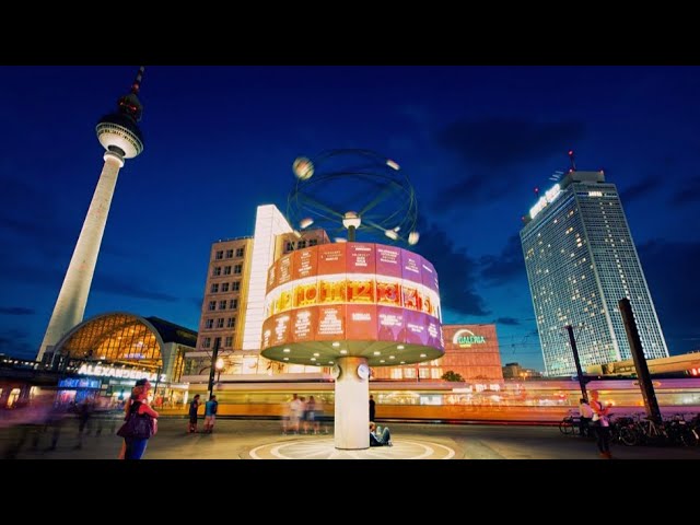 ALEXANDERPLATZ BERLIN GERMANY 🇩🇪 II LIVE MUSIC