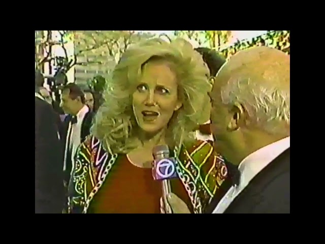 Sally Kirkland being dissed at the Oscars