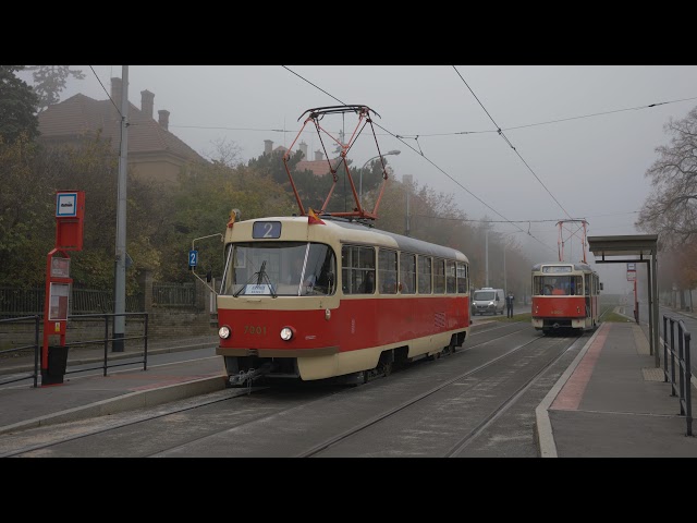 Meeting of retro trams T3 and T2 on line 2 on misty Saturday morning.