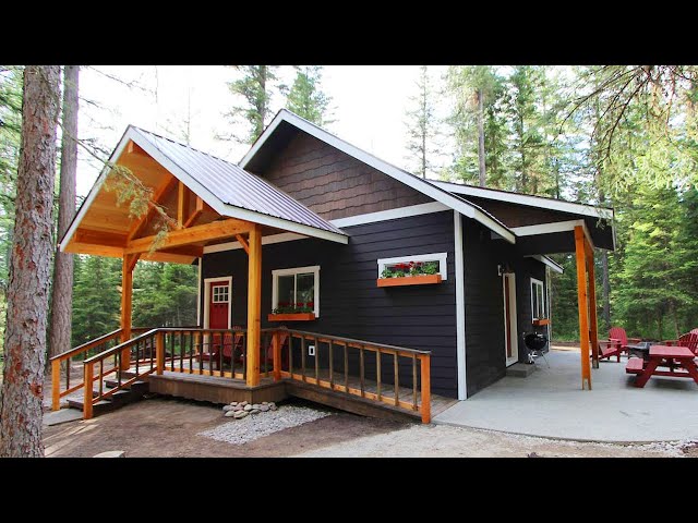 Stunning Beautiful The Hidden Cabin in the Woods | Lovely Tiny House