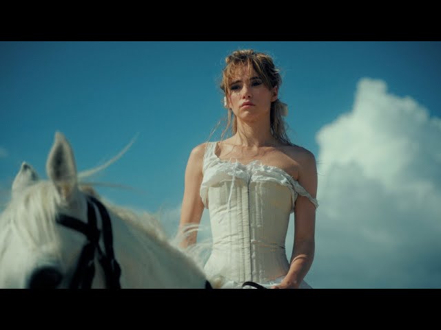 Suki Waterhouse - Nostalgia (Official Video)