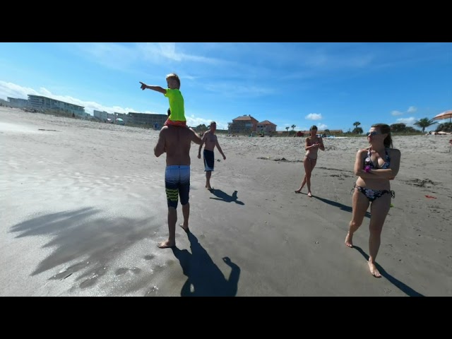 Goofing around in Florida at the beach 3D VR