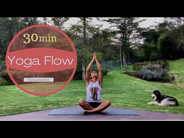 Yoga Flow, una tarde de yoga para estirarte y relajarte | Principiantes / Intermedio